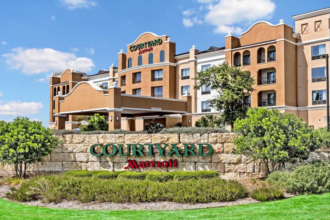 Courtyard By Marriott San Antonio Seaworld/Westover Hills Bagian luar foto