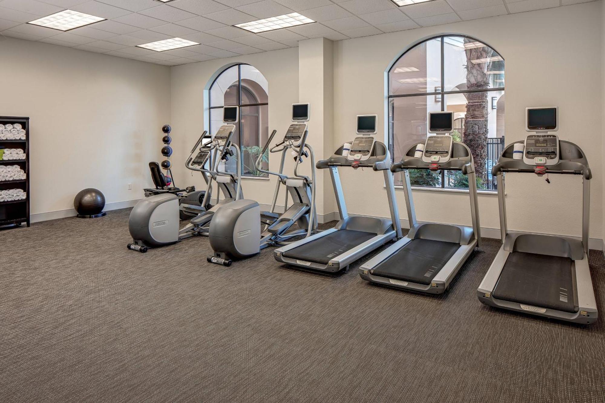 Courtyard By Marriott San Antonio Seaworld/Westover Hills Bagian luar foto
